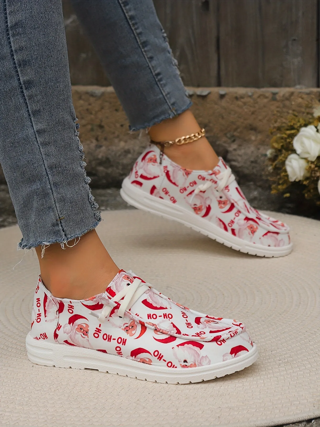 A Festive Christmas Delight: Slip-On Sneakers with Santa Print for Ultimate Comfort and Style