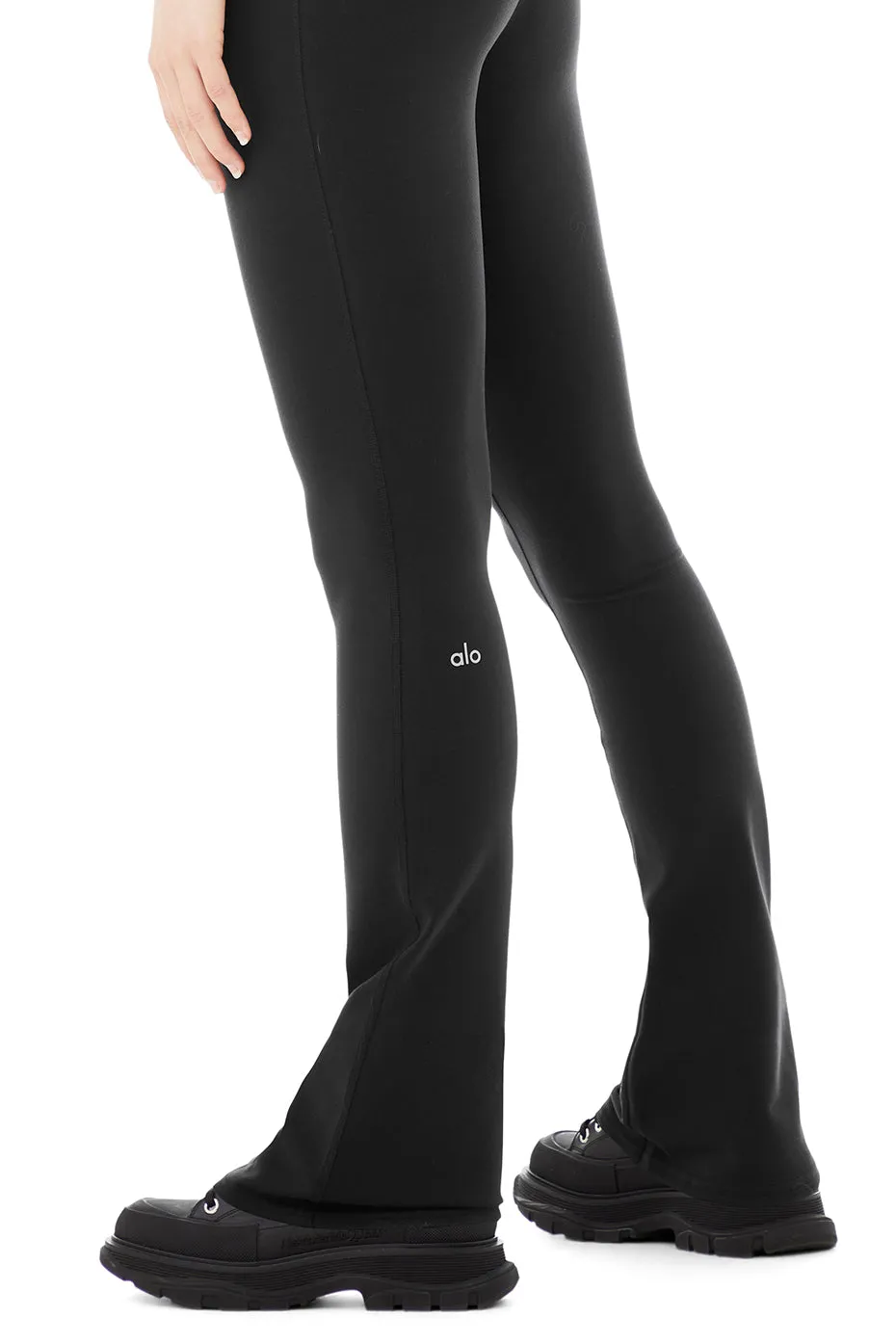 Airbrush High-Waist 7/8 Bootcut Legging - Black