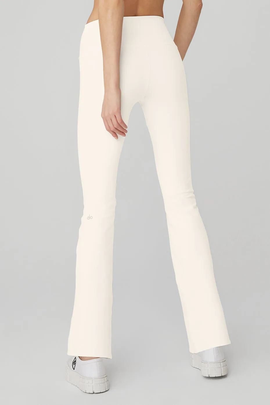 Airbrush High-Waist 7/8 Bootcut Legging - Ivory