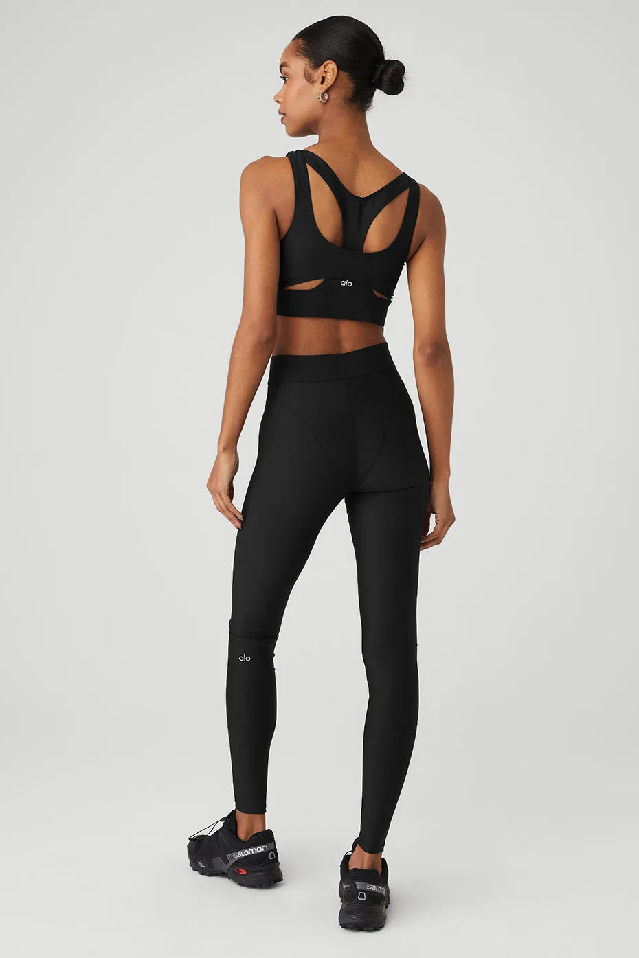 Airlift Cutaway Bra & Airlift High-Waist Cutaway Legging Set