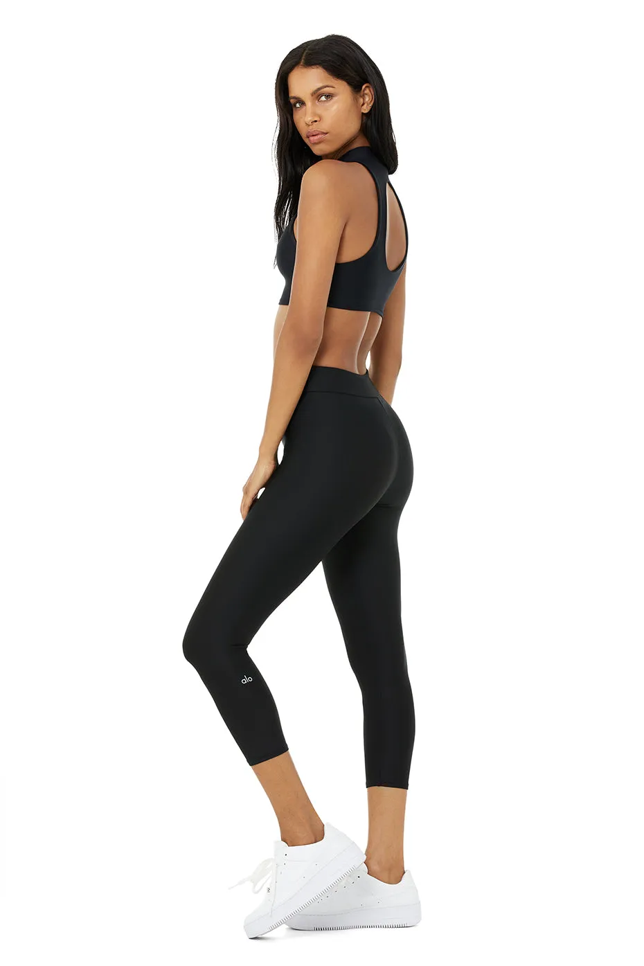 Airlift Fuse Bra Tank & Airlift High-Waist Conceal-Zip Capri Set