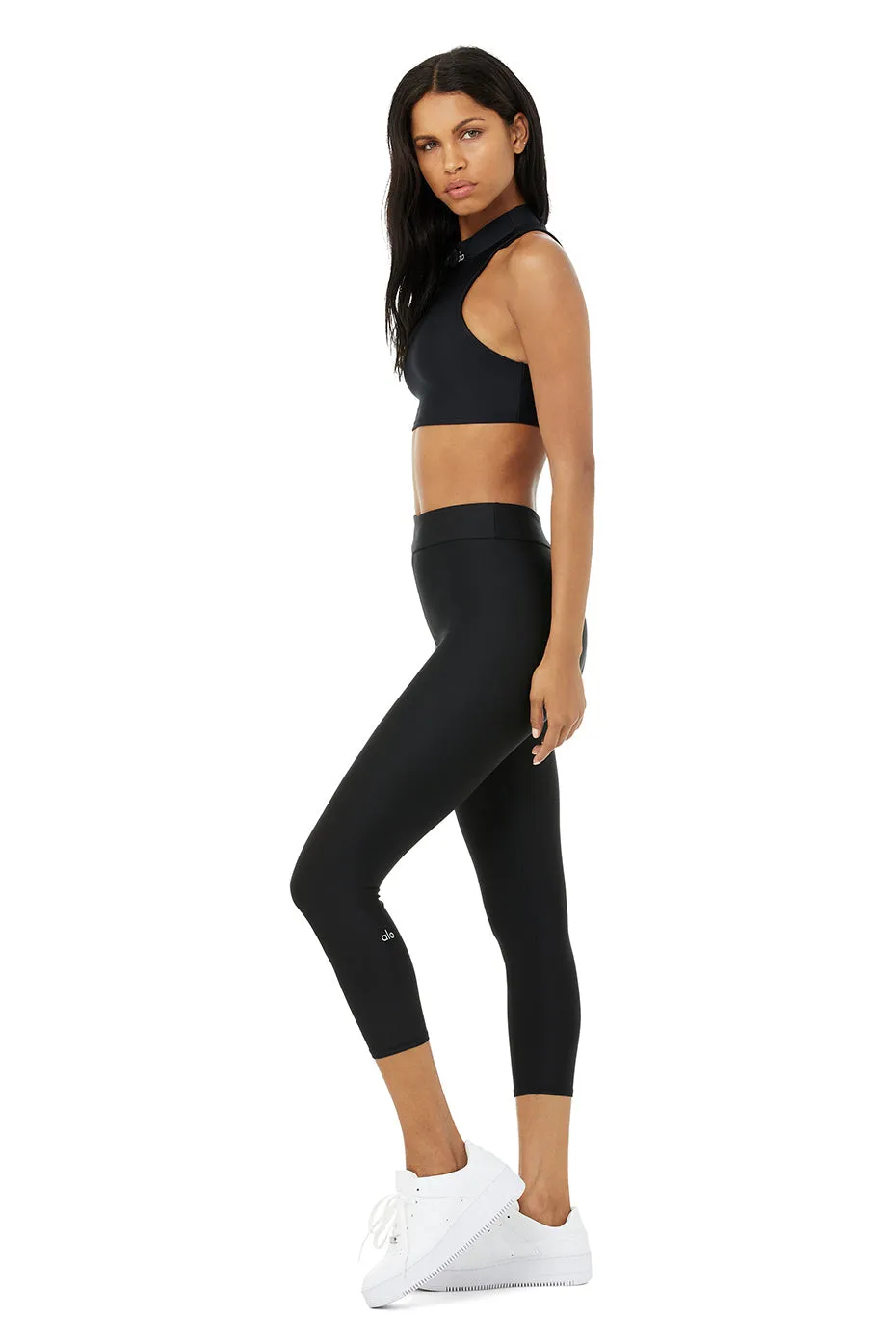 Airlift Fuse Bra Tank & Airlift High-Waist Conceal-Zip Capri Set