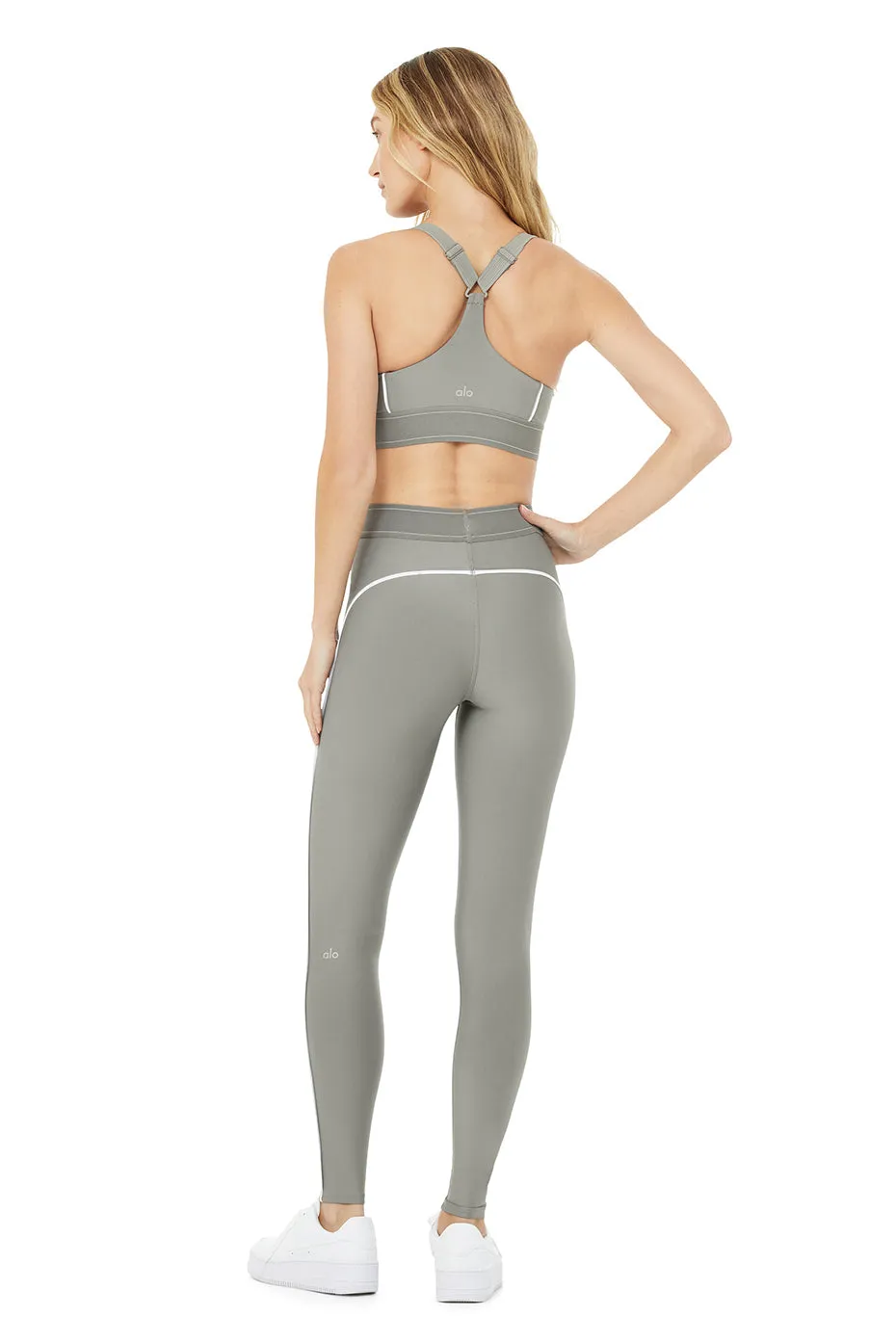 Airlift High-Waist Suit Up Legging & Airlift Suit Up Bra Set