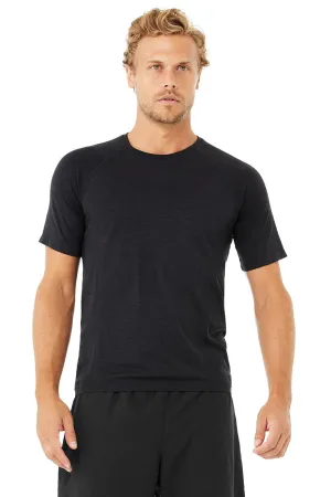 Amplify Seamless Short Sleeve Tee - Black