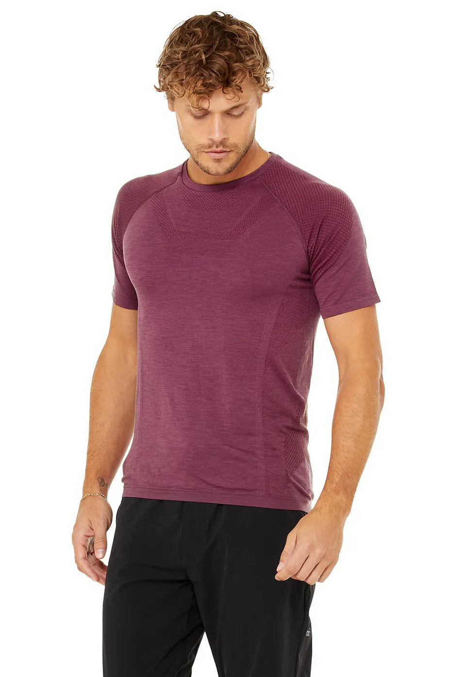 Amplify Seamless Short Sleeve Tee - Varsity Cardinal