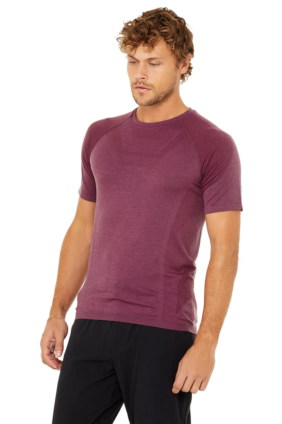 Amplify Seamless Short Sleeve Tee - Varsity Cardinal