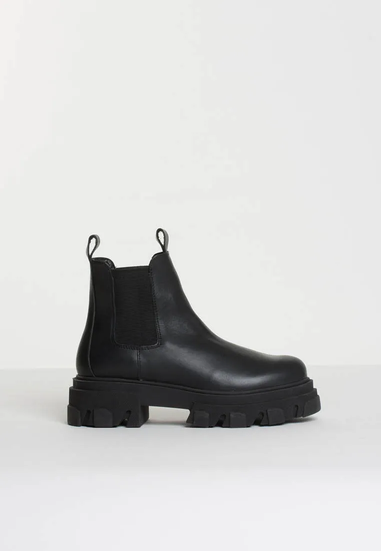 Asta Black Leather Chelsea Boots