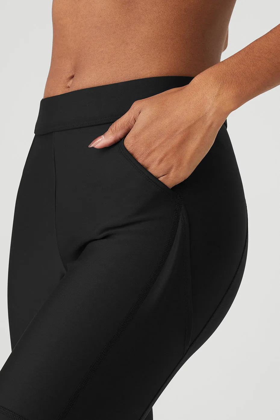 High-Waist 4 Pocket Utility Legging - Black