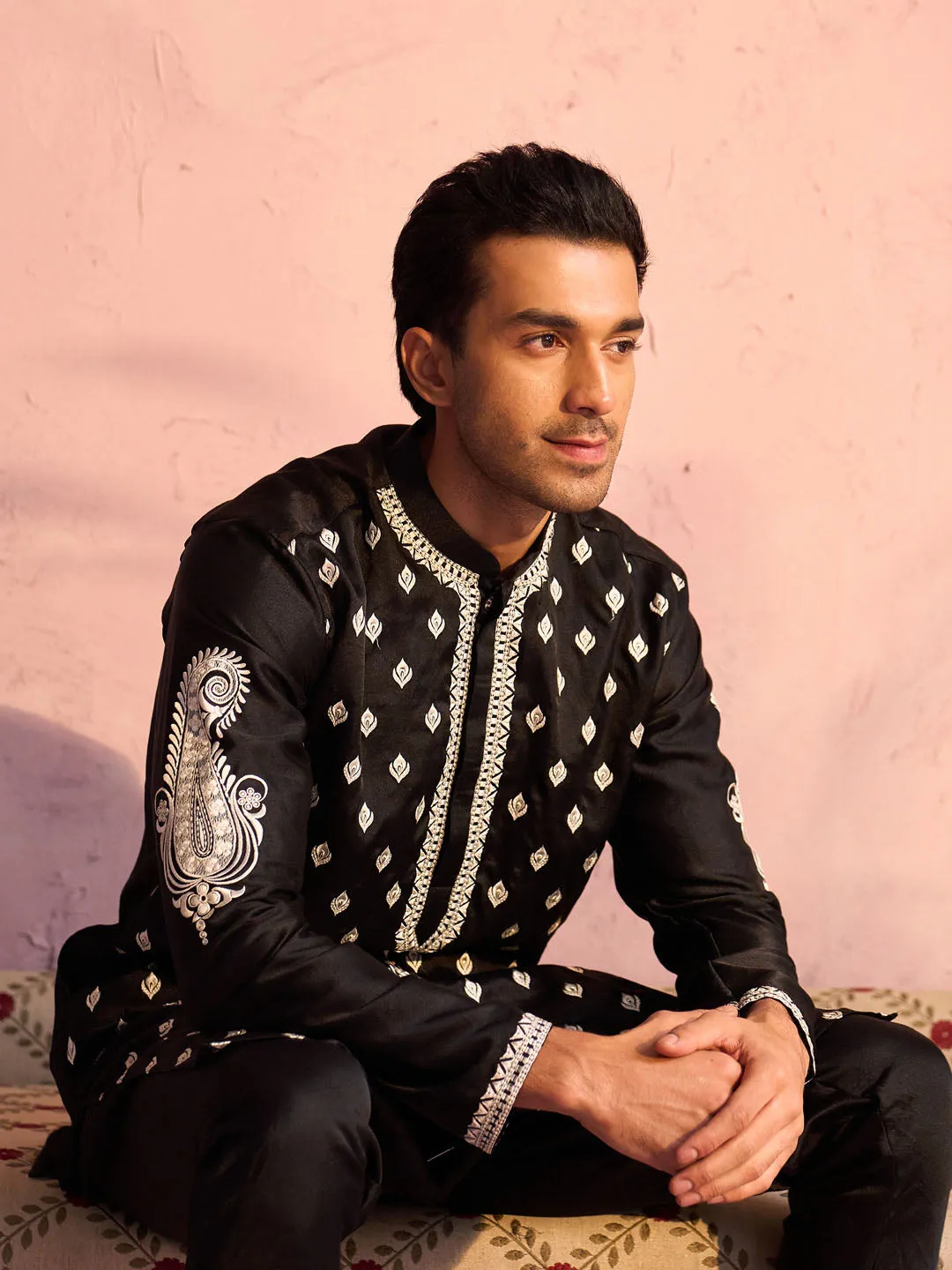 Jashvi Men's Black Silk Blend Embroidered Ethnic Kurta