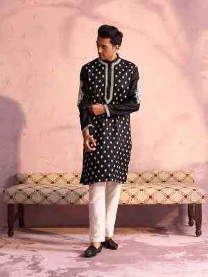 Jashvi Men's Black Silk Embroidered Ethnic Kurta With Pant Set