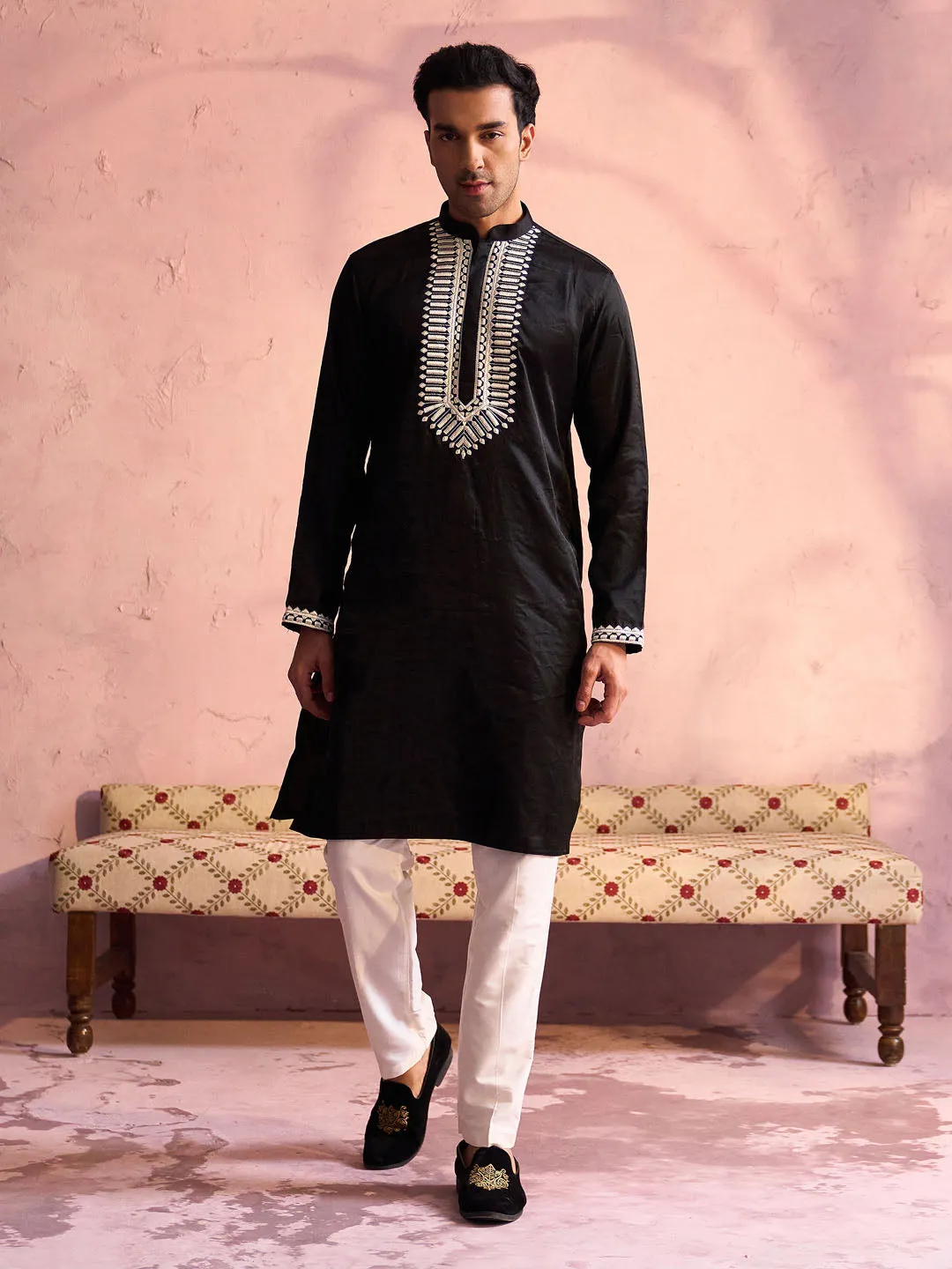 Jashvi Men's Black Silk Machine Embroidered Kurta