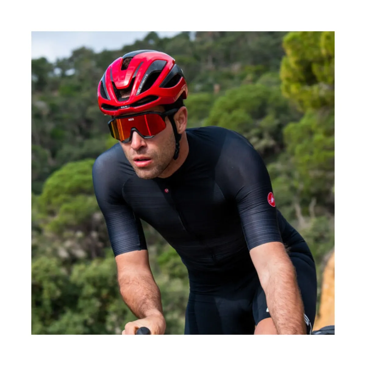 Kask Element WG11 Red Helmet