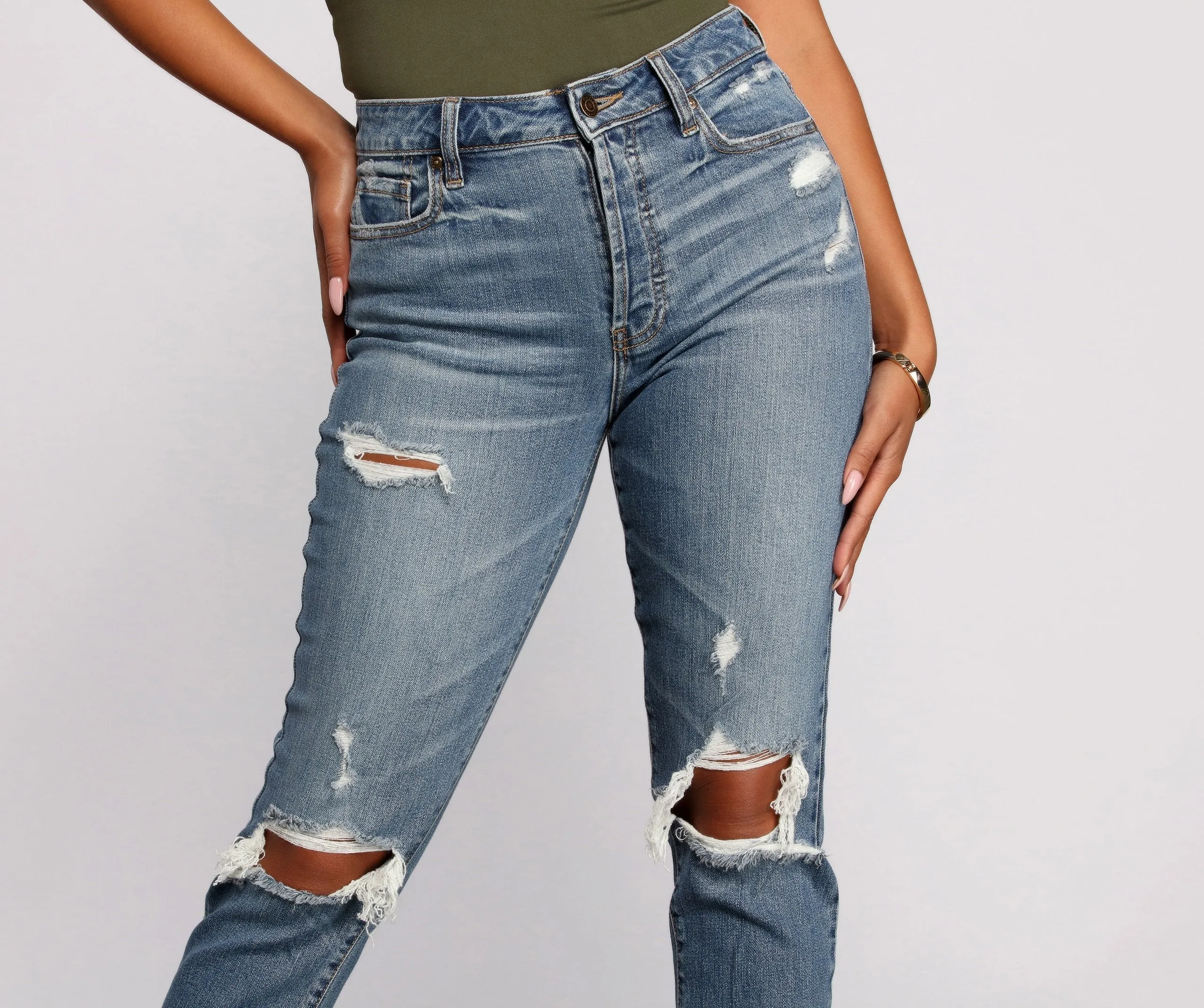 KittenAlarm - Tobi High Rise Destructed Mom Jeans