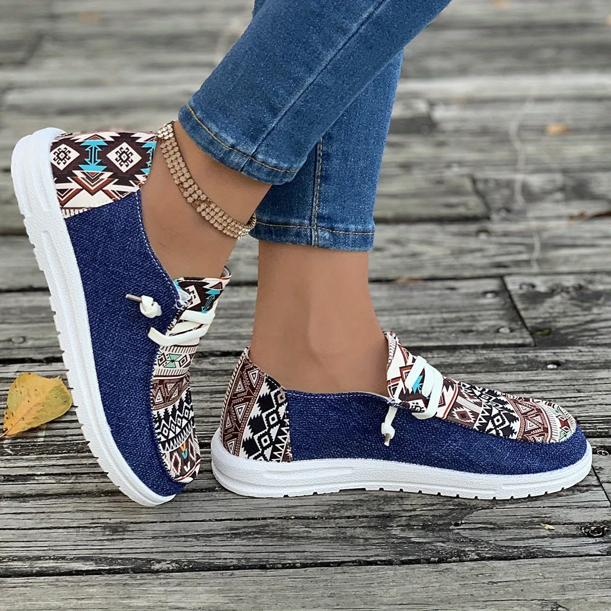 Women's Tribal Pattern Canvas Shoes, Casual Round Toe Low Top Flat Sneakers, Lightweight Outdoor Walking Shoes